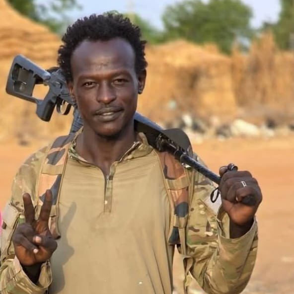 sudan_war's tweet image. 🟩 طائرة مُسيّرة تابعة للقوات المسلحة السودانية تستهدف تجمعات لمليشيا الدعم السريع في مدينة «أبو زبد» بولاية غرب كردفان، وتتسبب في مقتل القائد الميداني المدعو «التاج يوسف فولجنق».
#Sudan_War_Updates