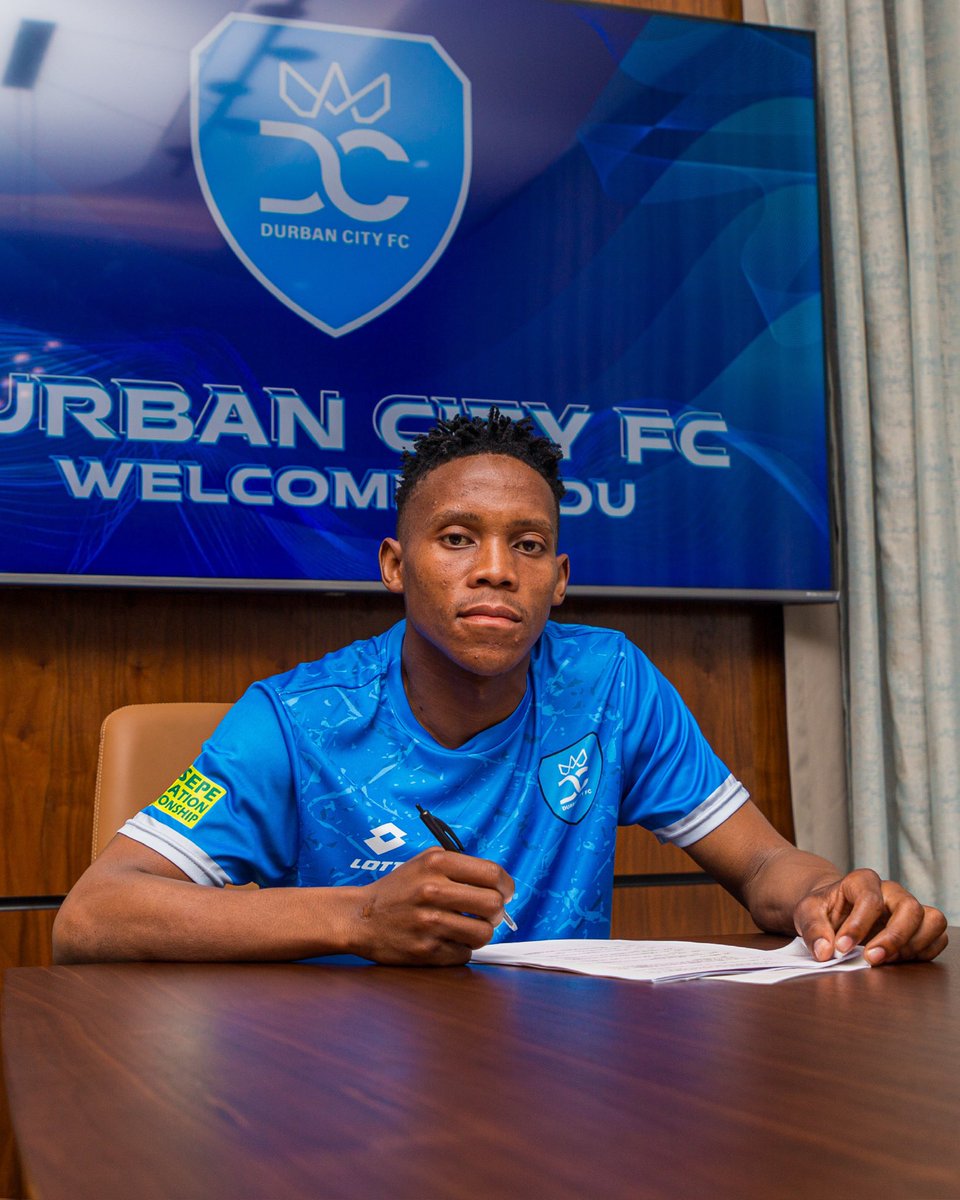 iDiskiTimes's tweet image. ๐๐จ๐ฆ๐ง ๐๐ก โผ๏ธ
Durban City have announced the signing of Trevor Mokwena from Upington City.
