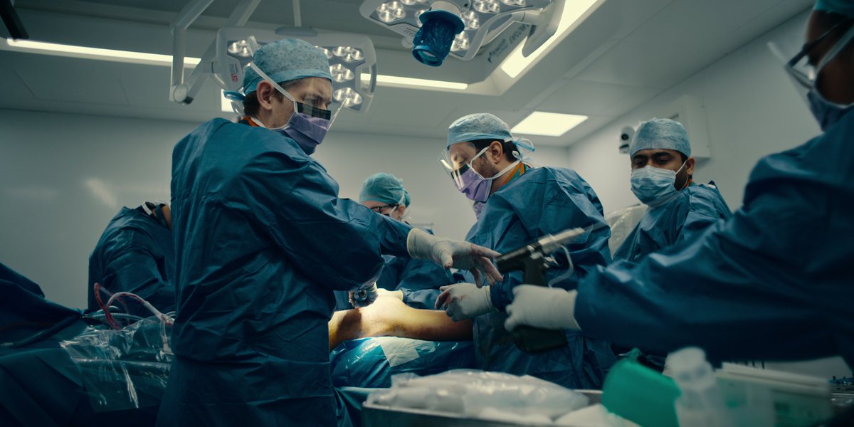 NHSEnglandLDN's tweet image. Critical: Between Life and Death is now streaming on @NetflixUK!
The series follows NHS colleagues working in the heart of London's Major Trauma System and emergency services, witnessing the live-saving care they deliver to patients. 💙