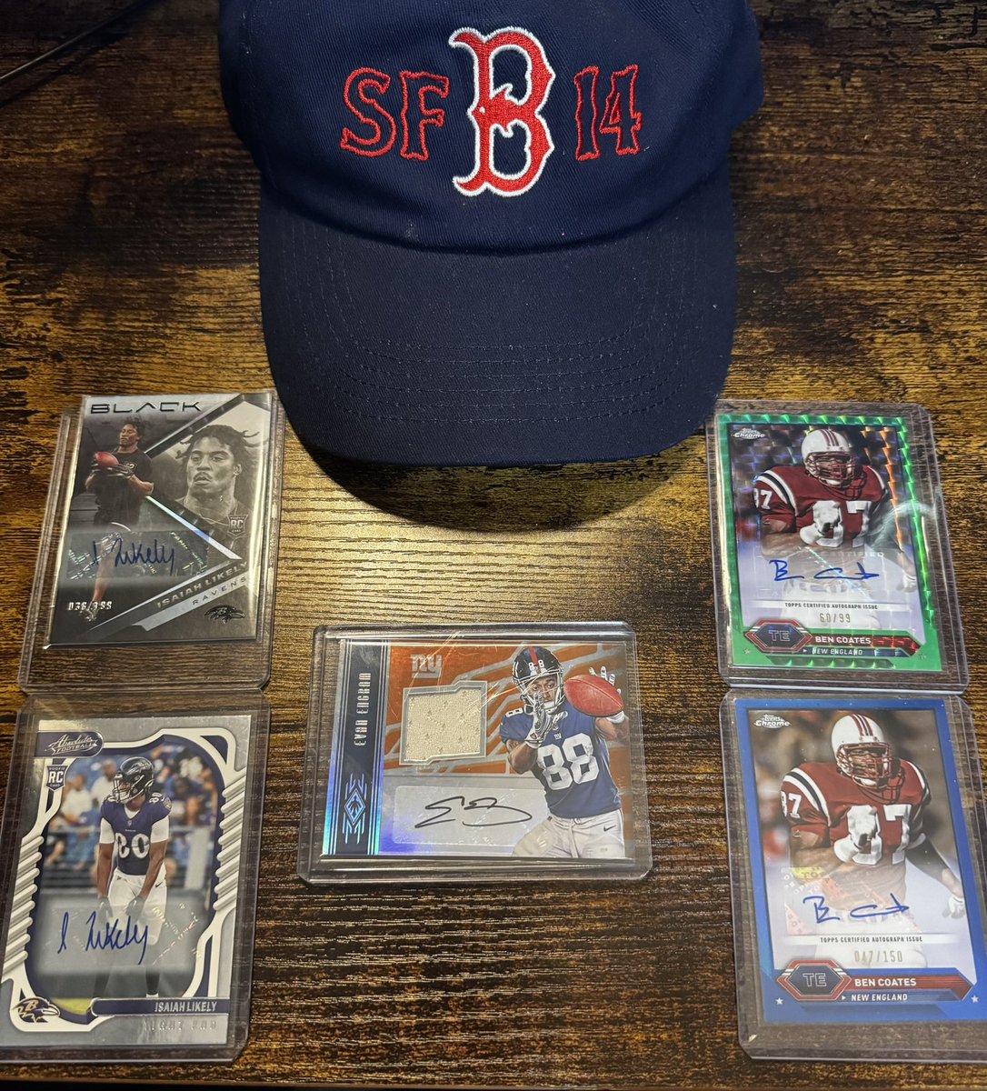 CoopAFiasco's tweet image. My guy @George_Kassapis hooked it up with some cards at football’s greatest position, nothing but good vibes at #SFB15 Boston this year!