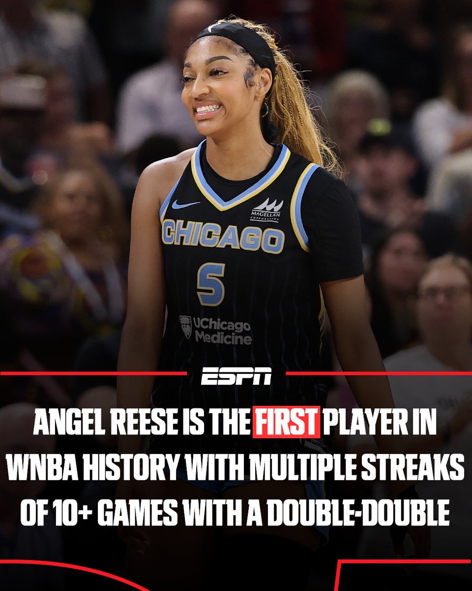 espnW's tweet image. Offense ↔️ Defense 😤💪
Angel Reese finished with 11 PTS and 11 REB against the Minnesota Lynx on Tuesday night 🌟