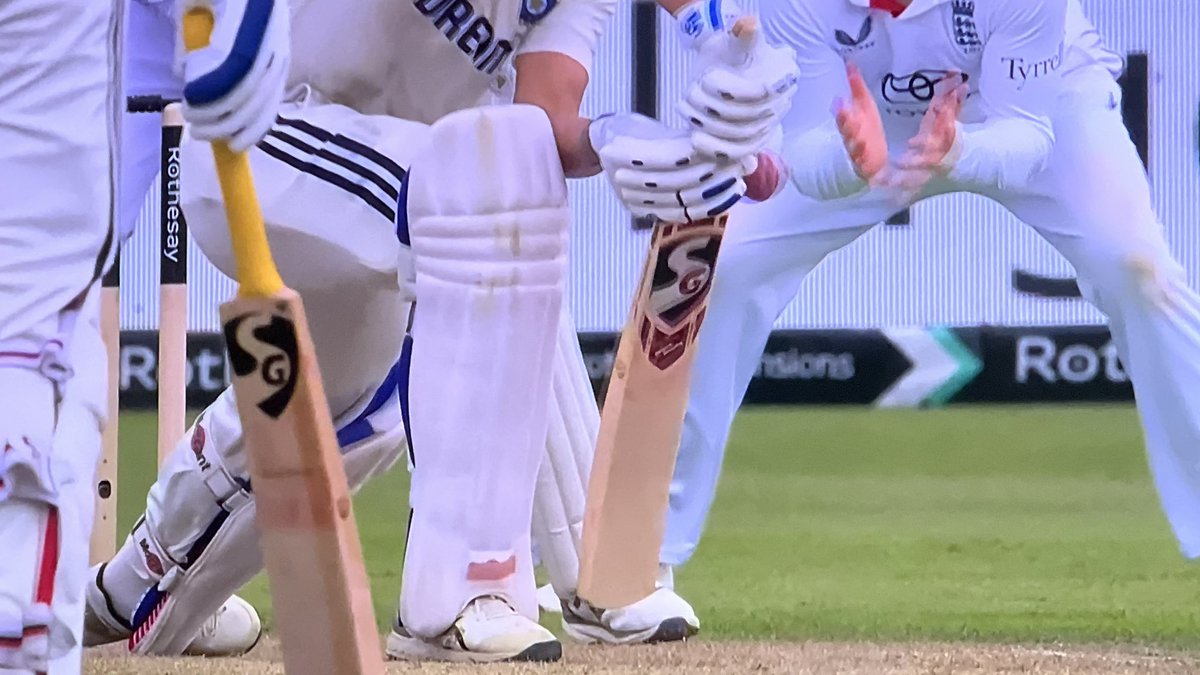 _Break_Free___'s tweet image. Liam Dawson who&apos;s in his  coming back match after long 8 yrs (played his last test match in 2017 ), got the wicket of a determined Jaiswal in the slip

#INDvsENG 
#ENGvINDTest