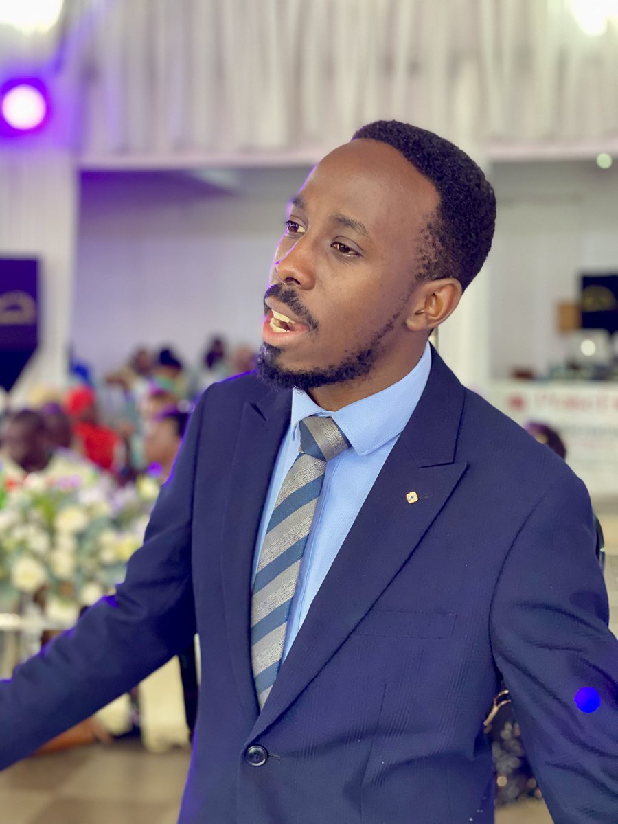 ChoirThc's tweet image. Mengo Teachers’ Hall - Kabuusu.
A beautiful wedding reception!
Happy marriage Charles and Evelyn.
#THC_LiftingUpJesus
#Nitakwenda