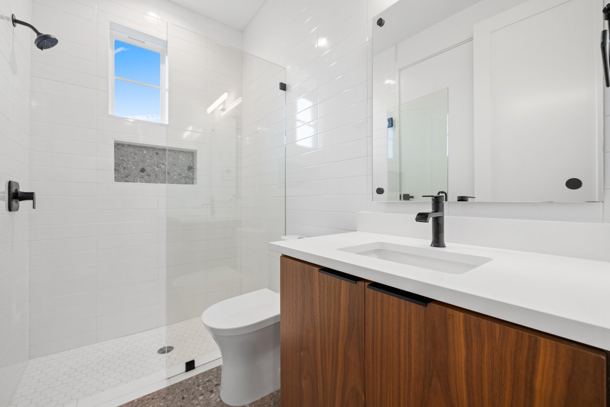 An empty home is a blank slate, but with thoughtful photography, it becomes a place of possibility. We use light, structure, and scale to help buyers envision the life they could build.
______________
Email: Info@twisttours.com
Phone: 866-648-0022
Website: twisttours.com