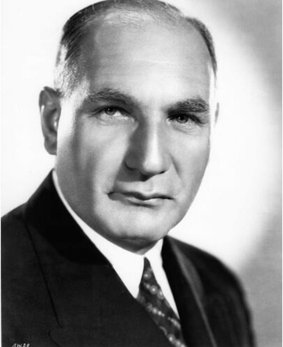 CitizenScreen's tweet image. Executive, co-founder of WB, Albert Warner, born on July 23, 1884 #botd