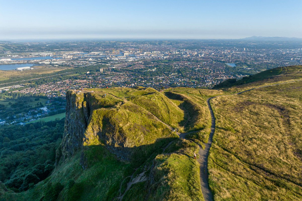 DescubreIrlanda's tweet image. Féile an Phobail – Festival del Pueblo
🗓️ 26 de julio - 10 de agosto ¡más de 600 eventos por toda Belfast!
Música en vivo, teatro, debates, arte, talleres, deportes, cultura internacional y planes en familia.
¡No te lo pierdas! Mira el programa completo: go.irlnd.co/wbwbopky