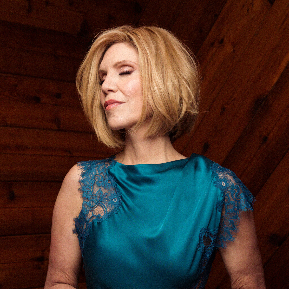 🎻 Happy Birthday to the one and only #AlisonKrauss — celebrating 54 years of pure musical magic today! 💫

With 27 Grammy wins and a voice that stops time, she’s a legend in every sense of the word.

Spin her classics today on #amijukeboxes everywhere.

#happybirthday