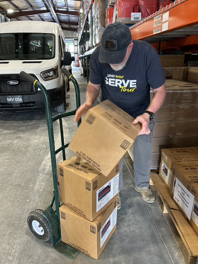 sendrelief's tweet image. SBC Disaster Relief teams are still working across Central Texas to meet needs.
They’ve deployed feeding units, shower/laundry services, mudout units, and more to help families impacted by flooding.
Please continue to pray for survivors and volunteers!