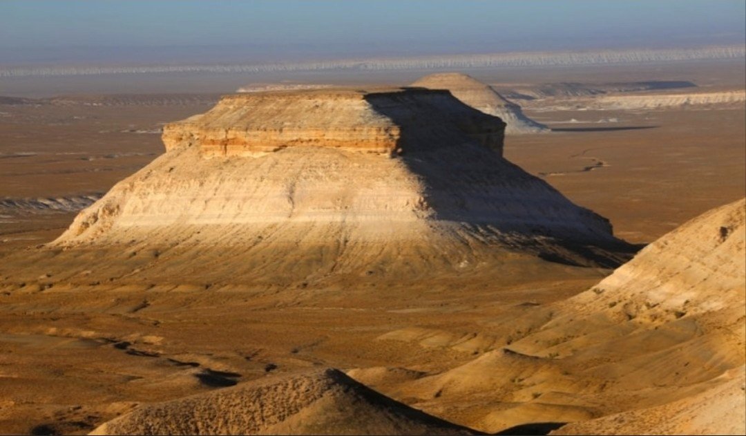 QDrop2450's tweet image. VALLEY of BOSZHIRA, Kazakhstan
What do we have going on here? 😯
Research: Meltology 🫠