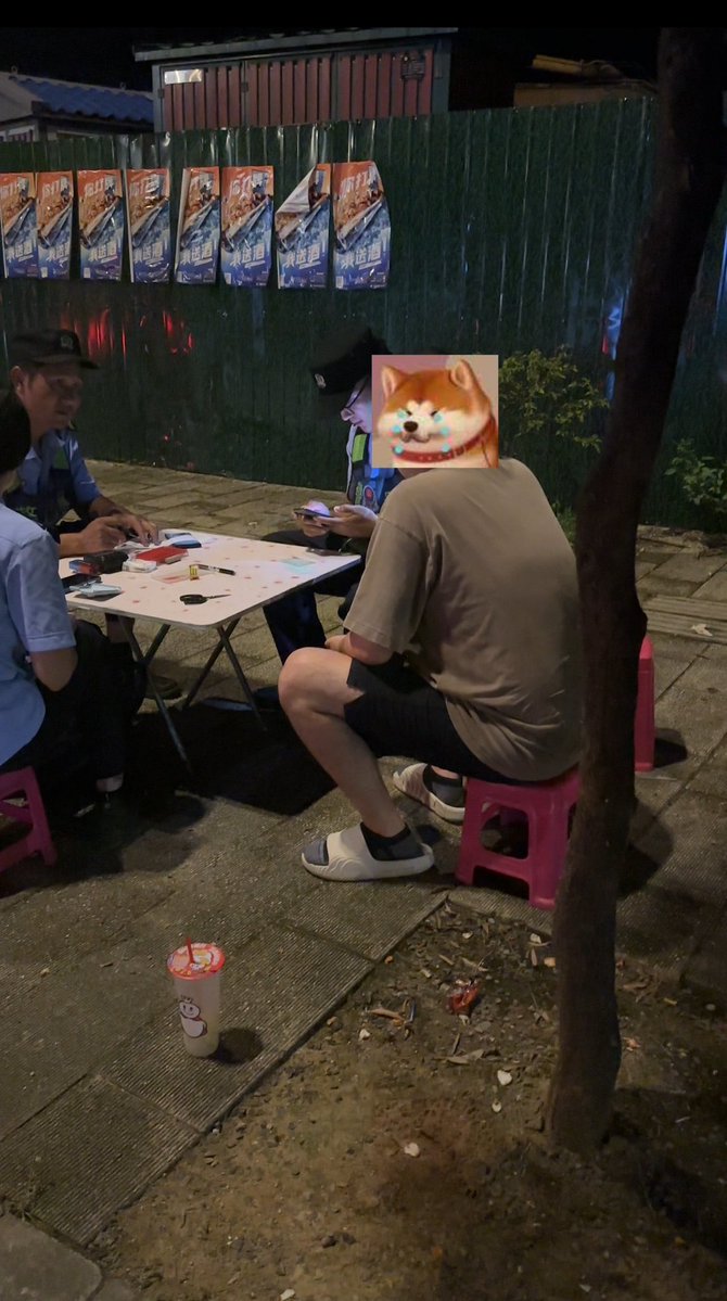 0xCPT_Capital's tweet image. emmmmmmmm 穿拖鞋不要开车哦