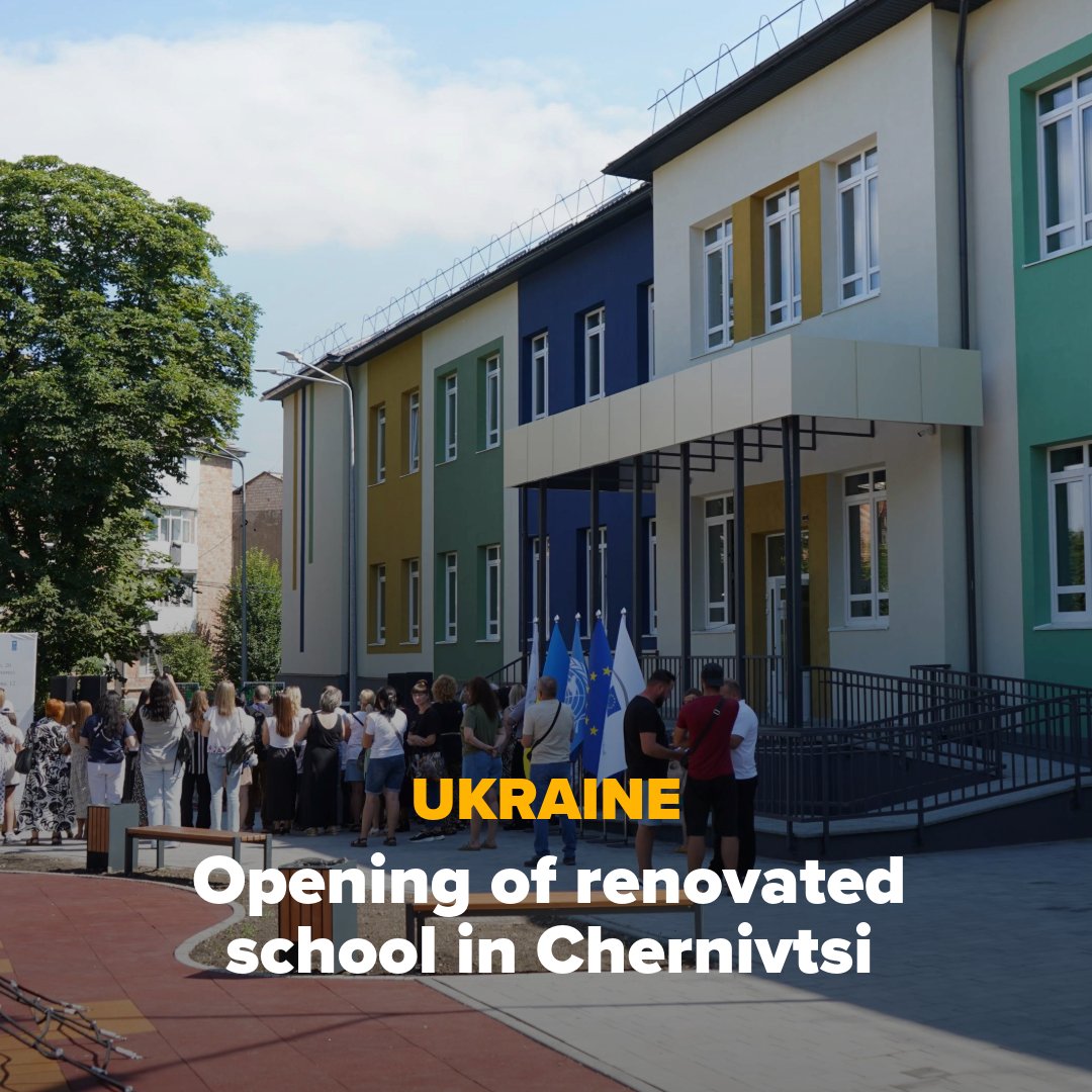EIB's tweet image. 🇪🇺🇺🇦 Together with EU partners, we are helping Ukraine recover.
A school in Chernivtsi reopened today after major renovation works. Gymnasium No. 20 now offers safer, warmer classrooms for 400+ students and teachers, including displaced children.
👉bit.ly/Ukraine_Cherni…