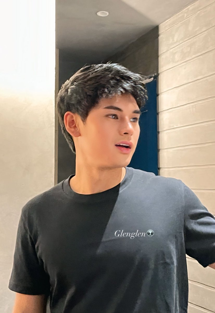 glenglen009's tweet image. Kapag magulo na ang mundo, ikaw ang payapang hinahanap-hanap ko 🥹🫠
#DustinYu