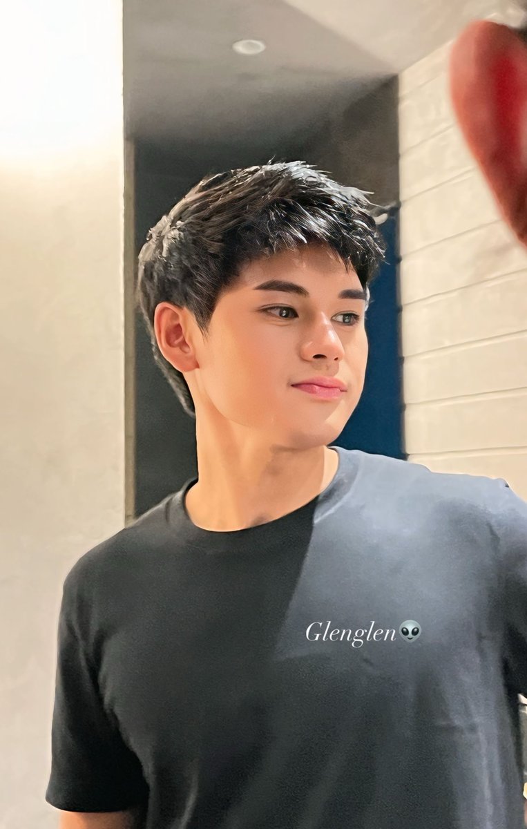 glenglen009's tweet image. Kapag magulo na ang mundo, ikaw ang payapang hinahanap-hanap ko 🥹🫠
#DustinYu