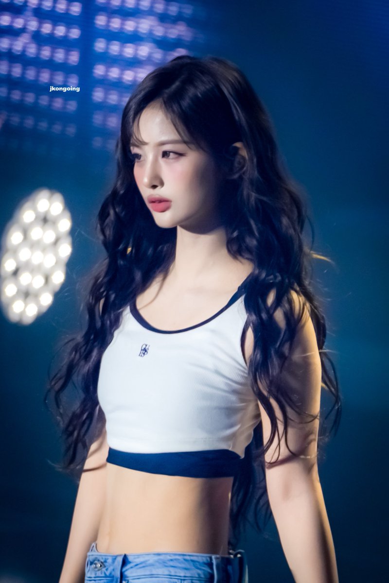 jkongoing's tweet image. 250712 밤공
#엔믹스 #NMIXX #설윤 #SULLYOON