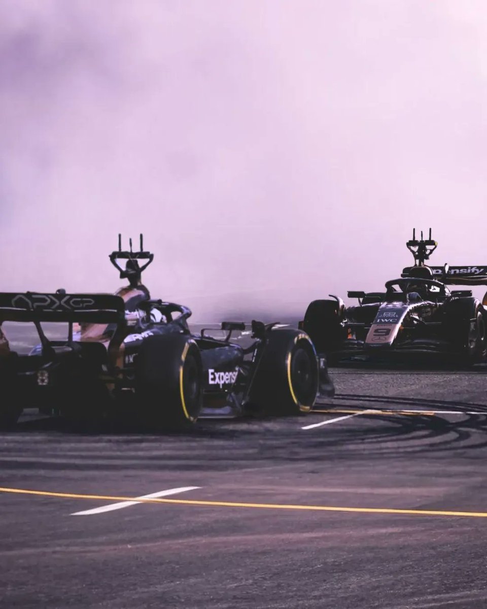 [DELETED SCENE – ALTERNATE ENDING 🎬]
Joshua Pearce. P1.
Sonny right behind, smoke in the air, history made.
They celebrated like it was 2020.
burnouts, donuts, and dominance.
This ending never made the final cut… but imagine if it did.

#F1 #AbuDhabiGP #Formula1 #APXgp #F1Movie