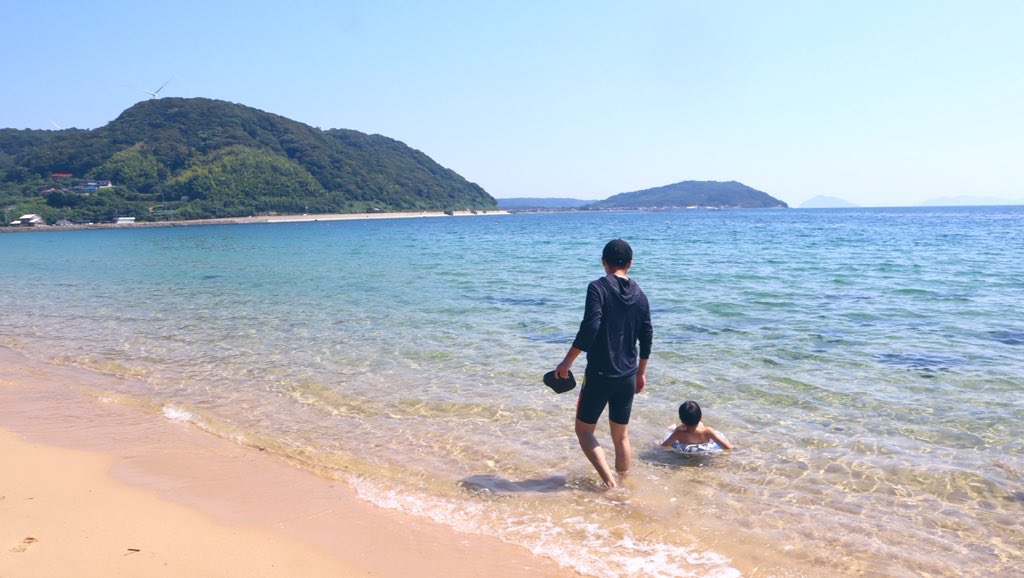 kei_note04's tweet image. 子どもの頃好きだった浜辺へ🏖️

人が全くいなくて、プライベートビーチ状態✨のんびり過ごせました。

昔は海なんて珍しくもなんともなかったけれど、海の無い県に住むこと10年超。やっとその良さに気付かされています🏝️

#幸多里の浜
#唐津市
#海水浴