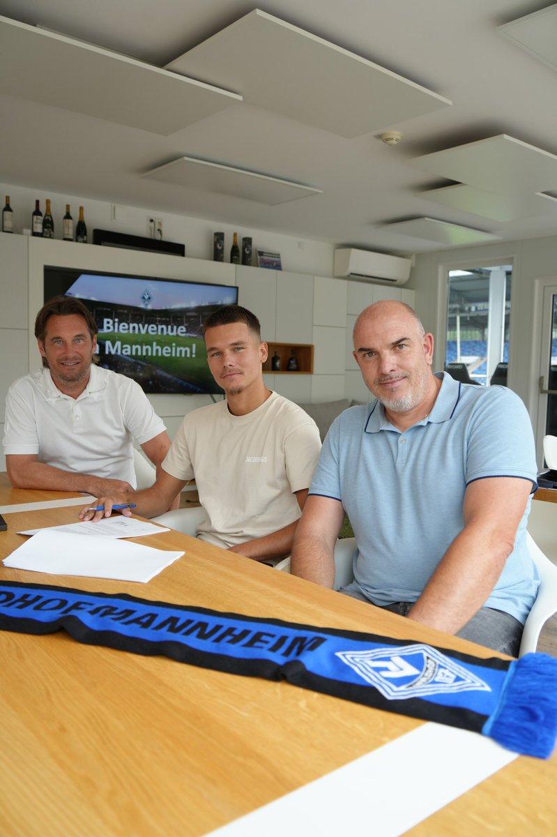 Der SV Waldhof Mannheim hat den 27-jährigen französischen Mittelfeldspieler Diego Michel vom FC Sochaux verpflichtet.

Bienvenue à Mannheim Diego!🔵⚫

svw07.de/diego-michel-w…
______________
#svw07 #wirsindwaldhof