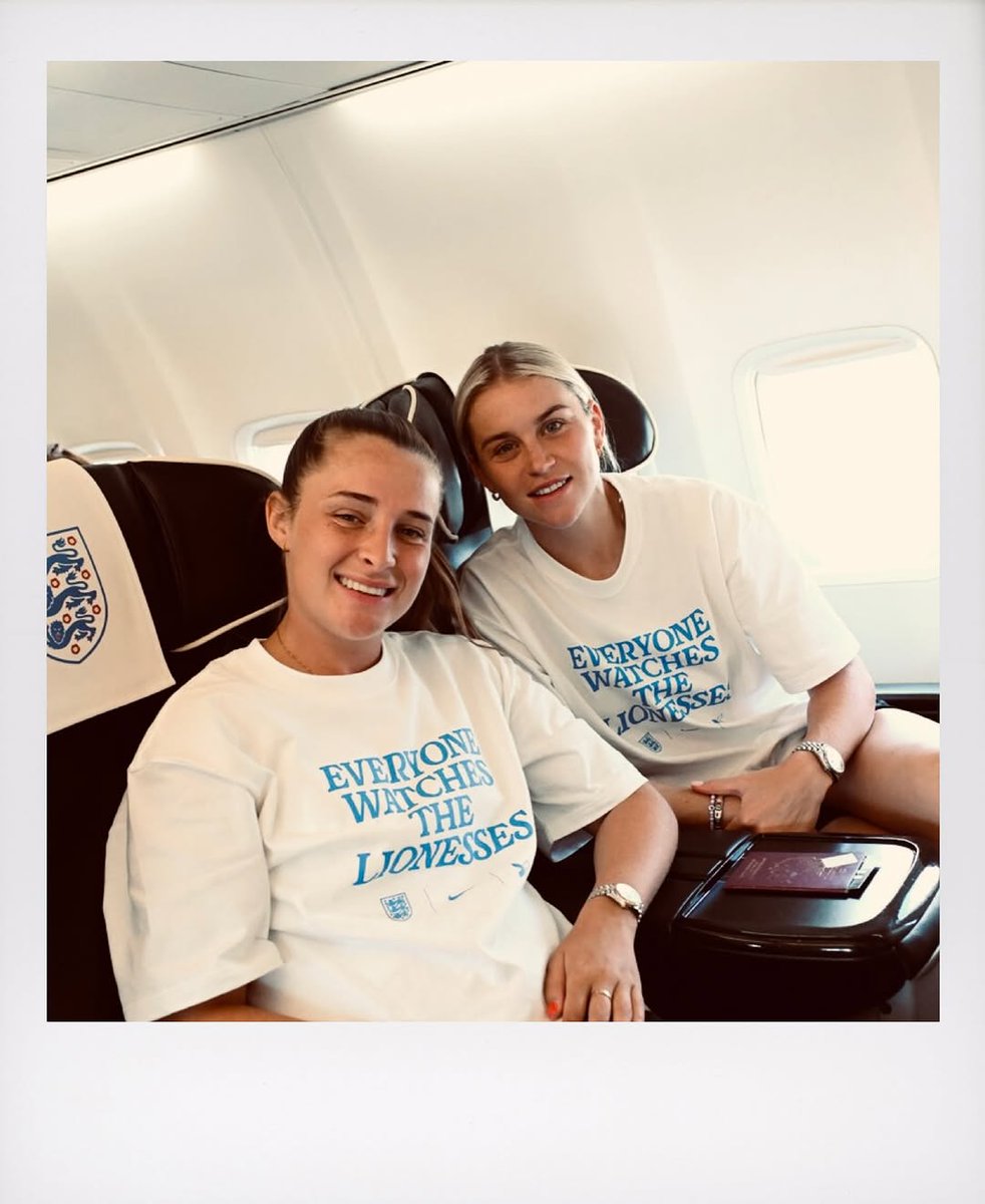 Mariano73178345's tweet image. Some memories from Alessia Russo and Ella Toone so far on this beautiful journey 🎞🫶🥹😍✨️🤍🏴