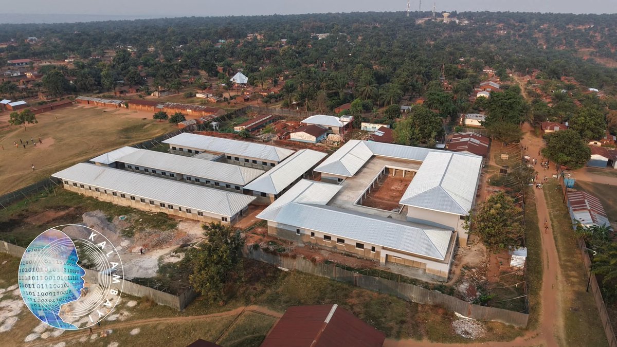 Construction des nouveaux bâtiments de l'hopital général d référence de Lukalaba dans le territoire de Tshilenge dans le Kasaï Oriental sous l'oeil bâtisseur de #FatshiBeton qui a rendu la RDC un chantier