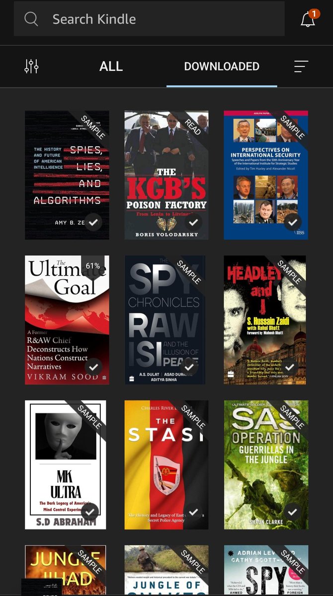 manamuntu's tweet image. Not able to buy books on kindle anymore! These are some of the saved books in library 🥺
