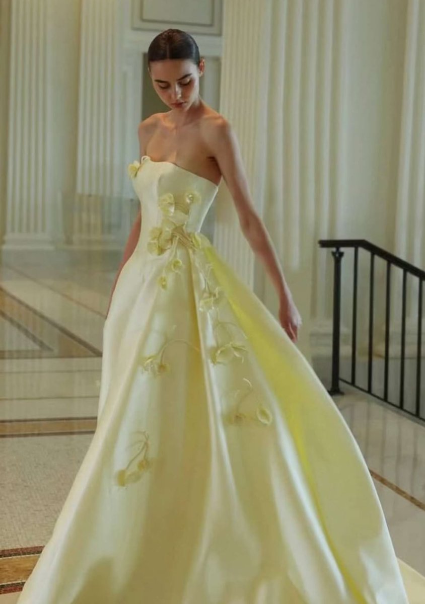 AYLA | FASHION tweet media