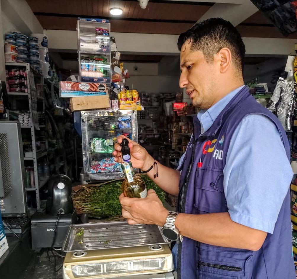 FNDCol's tweet image. El Grupo Operativo Anticontrabando de la @GobCasanare, protege la salud de los casanareños y las finanzas del departamento, mediante operativos de control a la venta de cervezas, licores y cigarrillos en establecimientos comerciales de Yopal.
#TodosContraElContrabando