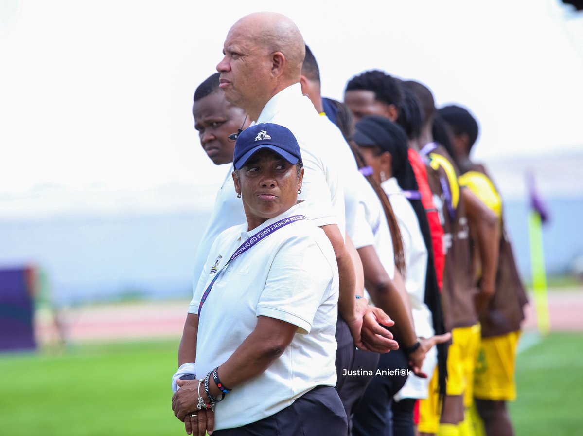 Justinaaniefiok's tweet image. A painful end to the semifinal for South Africa. A defeat to Nigeria and a serious injury to one of their own. Speedy recovery to the player 🙏.
#TotalEnergies𝑾𝑨𝑭𝑪𝑶𝑵2024