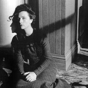 dcarlabrams's tweet image. Agnes Moorehead as the "tragic" Aunt Fanny in The Magnificent Ambersons (1942)