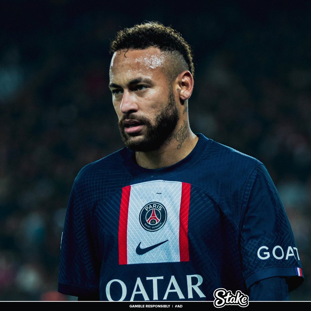 DataFutebol's tweet image. Em entrevista para a Focus, o ex-árbitro alemão Felix Brych comentou sobre qual jogador mais simulava faltas;
"Neymar era praticamente lendário — e não sem motivo. Quanto mais o rosto dele se contorcia de dor, mais tranquilamente eu deixava o jogo seguir" 😳🇩🇪
"Um jogador que…