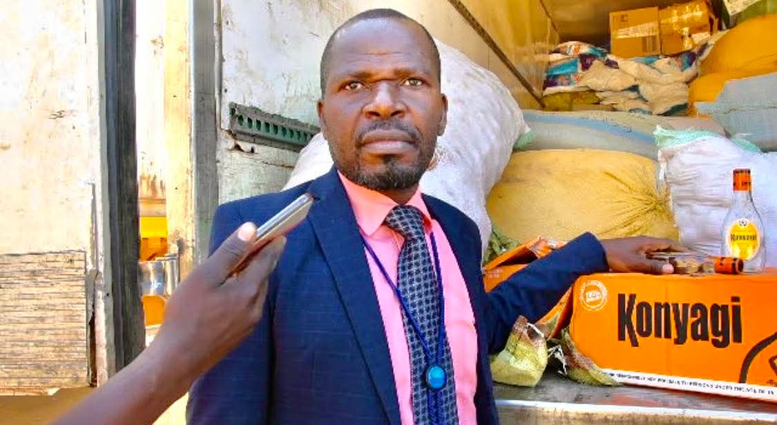 Mwebantu's tweet image. ZRA impounds truck concealing 300 cases of Konyagi beer under Kapenta and clothes - mwebantu.com/?p=60971