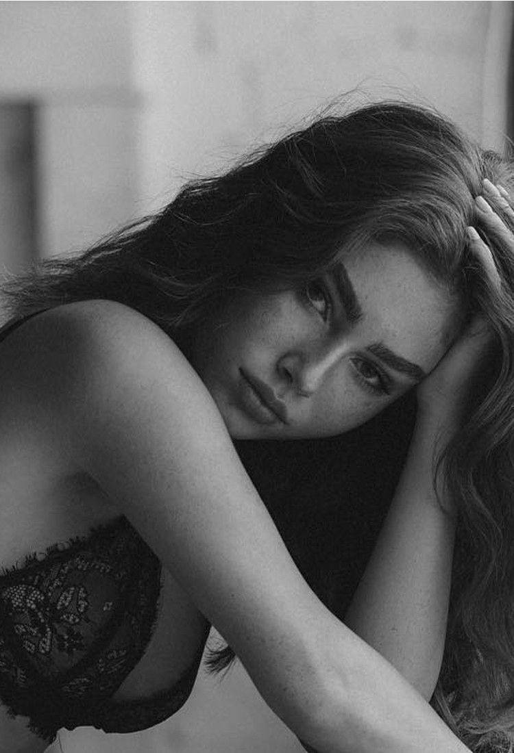 Gitana1369877's tweet image. Life is not measured by the number of breaths we take, but by the moments that take our breath away.( Maya)
