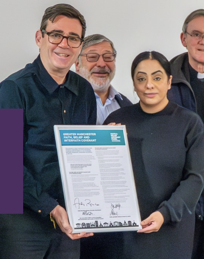 Raja Miah (@recusant_raja) on Twitter photo Would <a href="/AndyBurnhamGM/">Andy Burnham</a> care to explain why the <a href="/NCA_UK/">National Crime Agency (NCA)</a> is not leading the investigation into rape gangs in Oldham?
Instead, we have <a href="/GMPOldham/">Oldham Police (GMP)</a> - a local police force already exposed for protecting rape gangs - being allowed to investigate itself.
Now that direct links have been Would <a href="/AndyBurnhamGM/">Andy Burnham</a> care to explain why the <a href="/NCA_UK/">National Crime Agency (NCA)</a> is not leading the investigation into rape gangs in Oldham?
Instead, we have <a href="/GMPOldham/">Oldham Police (GMP)</a> - a local police force already exposed for protecting rape gangs - being allowed to investigate itself.
Now that direct links have been