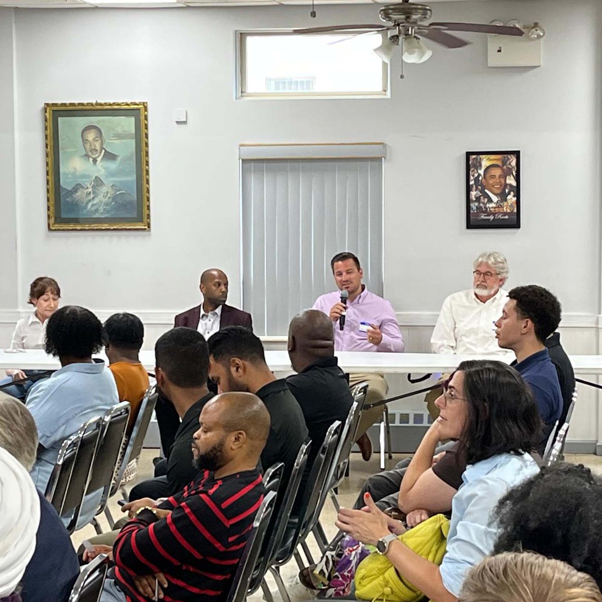 sdindustriesllc's tweet image. Had a really good time attending the “Meet the Team” event for the New Recreation Center at Roy Wilkins Park.
It was a great learning experience—understanding how city-led projects are opening doors for local MWBEs.

#SDIndustries #nycprojects #mwbebusiness #communityengagement