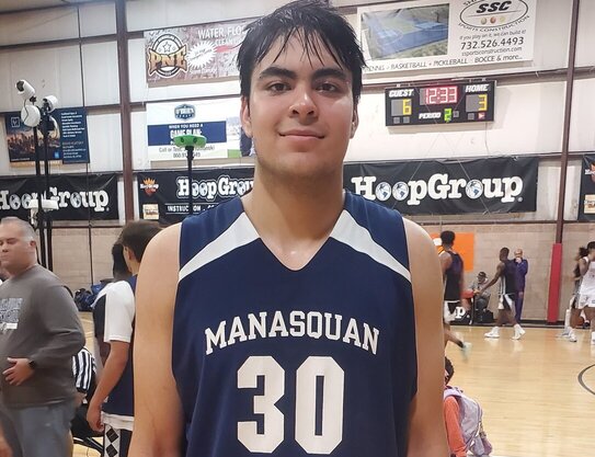 NJHoops's tweet image. 6 foot 7 former Manasquan star Alex Konov has found his new college home. - bit.ly/4535ZuD