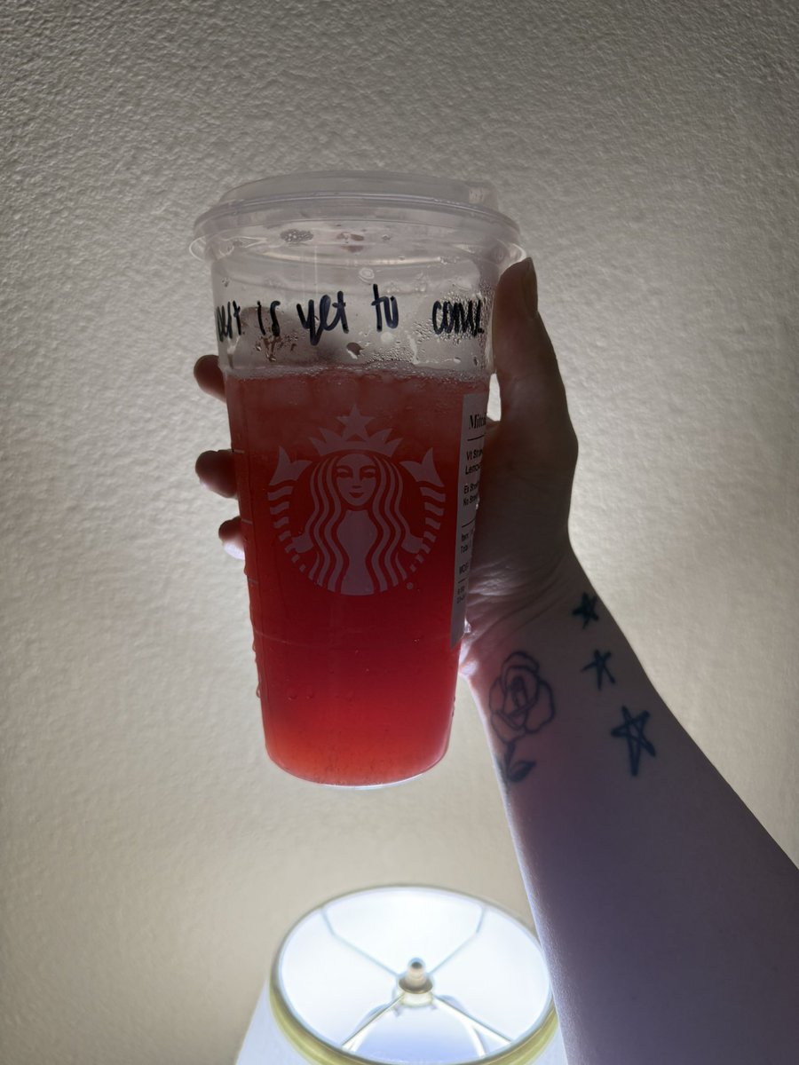 Mitchie 🌻 tweet media