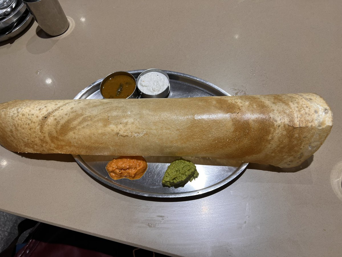 rmnth's tweet image. #TIL In Coimbatore, RS Puram and DB Road (its main street) are both named after Diwan Bahadur Rathna Sabapathi Muthaliyar, with the area reflecting his initials and the road honoring his title.
(Dosa is from RS Puram Annapoorna, off DB Road 😋)
