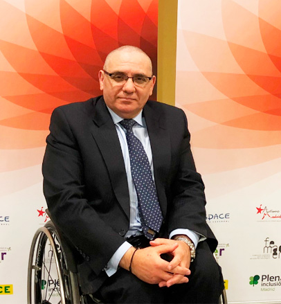 Esclerosis Múltiple (@aedemesclerosis) on Twitter photo 🔺Desde AEDEM-COCEMFE lamentamos profundamente el fallecimiento de Óscar Moral, presidente de <a href="/CERMI_Madrid/">CERMI Madrid</a>. Su compromiso con la igualdad, la autonomía y la accesibilidad marcó una trayectoria ejemplar. Nuestro más sentido pésame. 🖤 🔺Desde AEDEM-COCEMFE lamentamos profundamente el fallecimiento de Óscar Moral, presidente de <a href="/CERMI_Madrid/">CERMI Madrid</a>. Su compromiso con la igualdad, la autonomía y la accesibilidad marcó una trayectoria ejemplar. Nuestro más sentido pésame. 🖤