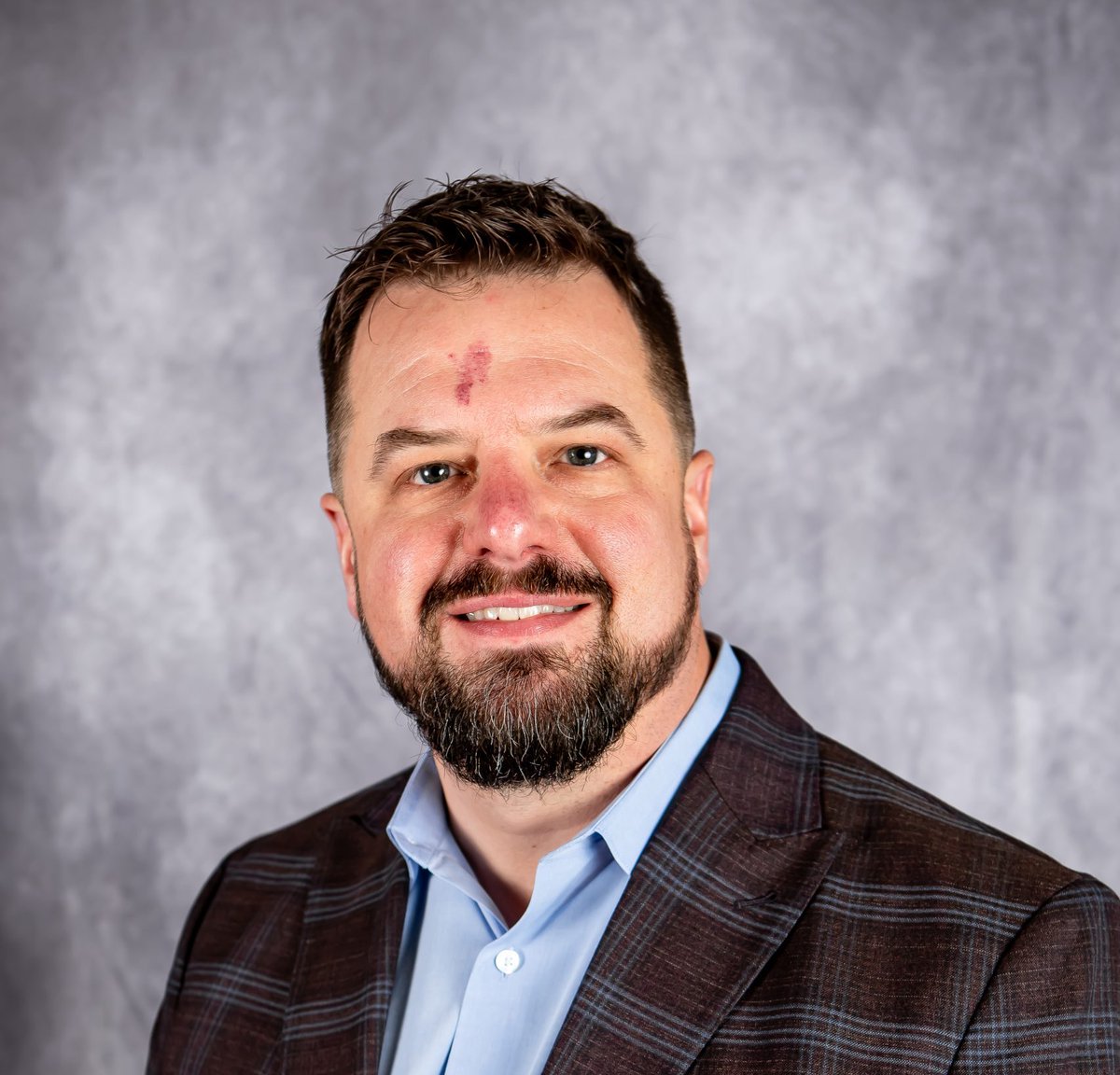 Congrats to ABI member <a href="/KeenProjects/">KEEN</a> on 10 years of growth, and to Dustin Waters on his promotion to President! 🥳 A <a href="/LeadershipIowa/">Leadership Iowa</a> alum (’22–’23), Dustin brings valuable insight &amp; experience to his new role. Learn more ➡️ bit.ly/4nYOpRb