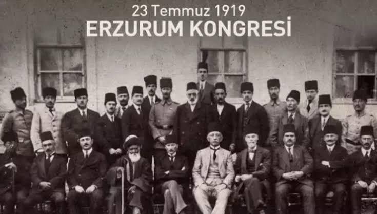 Mustafa Kemal ve arkadaşları, manda ve himayeyi reddederek, ulusal bağımsızlığımızın ilk ateşini yakmışlardır.

Bugün de Türk Milleti aynı ruhla ulusal bağımsızlığına sahip çıkmaya kararlıdır. ERZURUM KONGRESİ’nin 106. yılı kutlu olsun.🙏🙏🙏🇹🇷🇹🇷🇹🇷