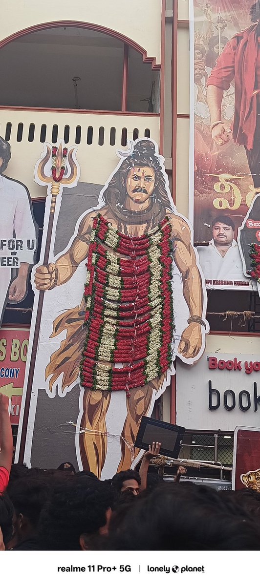 ☆ Loyal Maheshians ☆ (@loyalmaheshians) on Twitter photo There's nothing you can do except follow us😎
SuperStar The LOYALTY Fandom <a href="/urstrulyMahesh/">Mahesh Babu</a> 🦁
#SSMB29
#Athadu4k #SSMBGoldenEra
Expectations Result
Original Remake There's nothing you can do except follow us😎
SuperStar The LOYALTY Fandom <a href="/urstrulyMahesh/">Mahesh Babu</a> 🦁
#SSMB29
#Athadu4k #SSMBGoldenEra
Expectations Result
Original Remake
