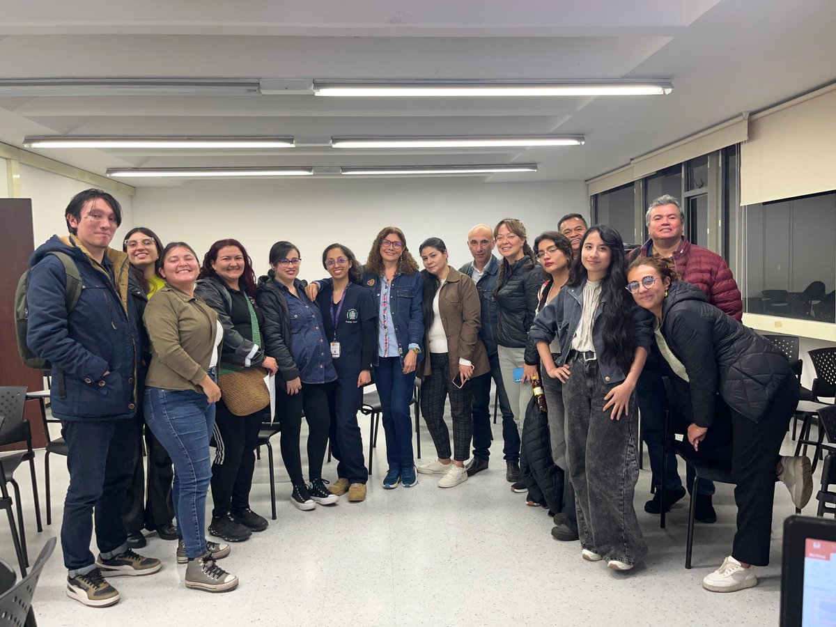 Crist_hurtado's tweet image. Finalización semestre Especialización de familia @fdcps_unal , Derecho y Ciencias Políticas UN Justicia  con enfoque de sexo y género y derechos humanos ,por una vida libre de violencias contra las mujeresy niñas, orgullo la transformación de prácticas de estas  generaciones.