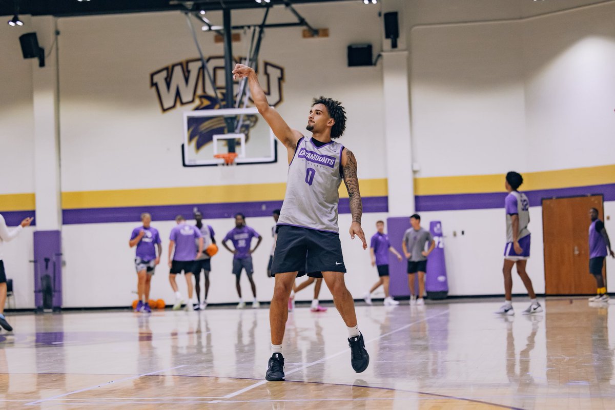 hittin the court daily💼