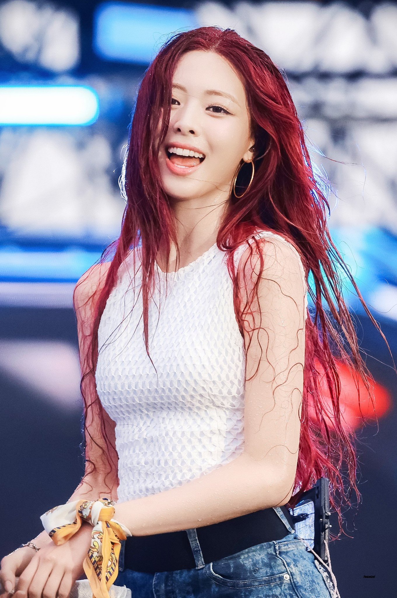 ユナ 250427 Itzy YUNA - at 2025 UTO FEST GIRLS IN BANGKOK | kpopping