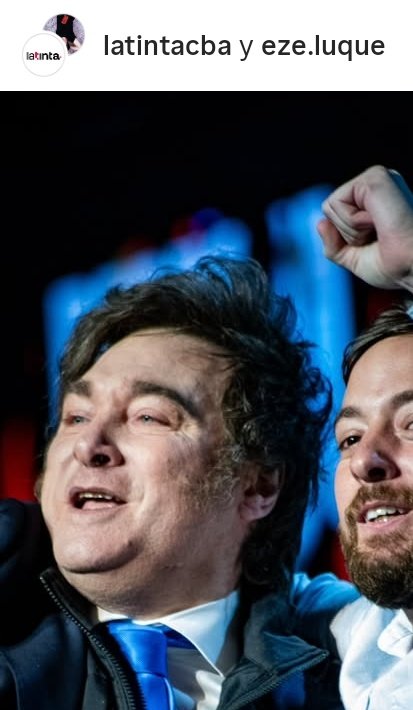 bachigodzilla's tweet image. Exactamente igual a la foto de los afiches el tipo, cero editado siempre.