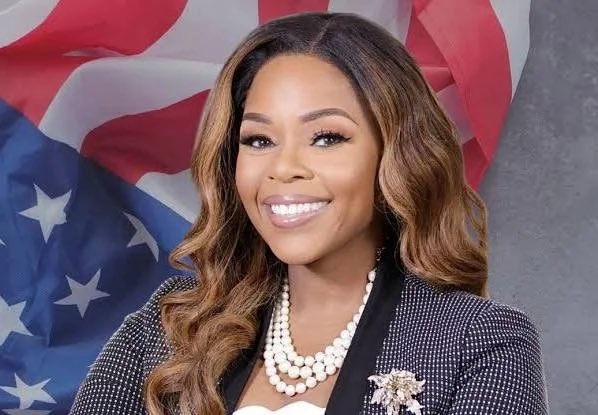 The DOJ refuses to prosecute a Black Democrat woman in the wake of her stealing $5 million dollars by calling it a “honest mistake”… 😂😂😂

Rep. Sheila Cherfilus-McCormick