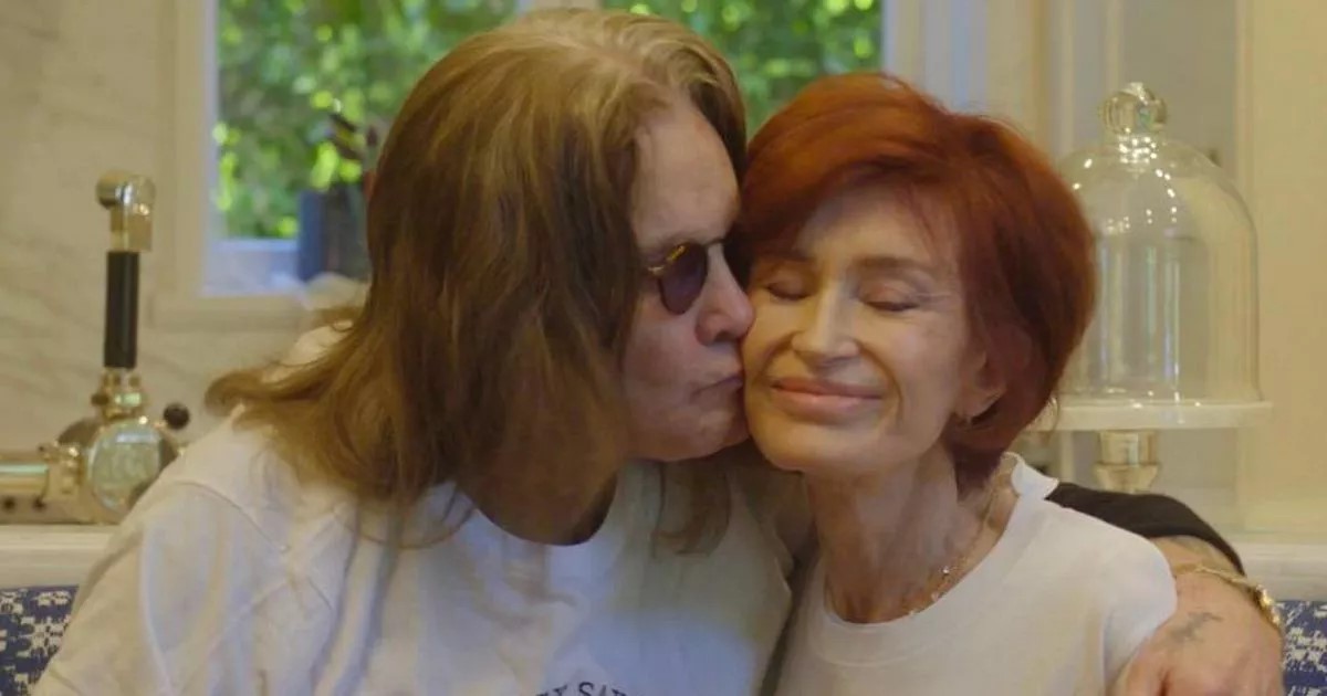 MirrorCeleb's tweet image. Sharon Osbourne drew up heartbreaking two-year plan for Ozzy's final days
mirror.co.uk/3am/celebrity-…