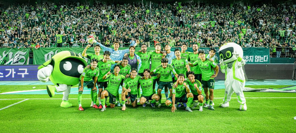 Joao Gamboa zadebiutował dziś w Jeonbuk Hyundai Motors. Były piłkarz Pogoni  wszedł na boisko w 65. minucie spotkania, a jego zesp&oacute;ł wygrał 2:0 z  Gangwon FC. Jego zesp&oacute;ł jest zdecydowanym liderem rozgrywek