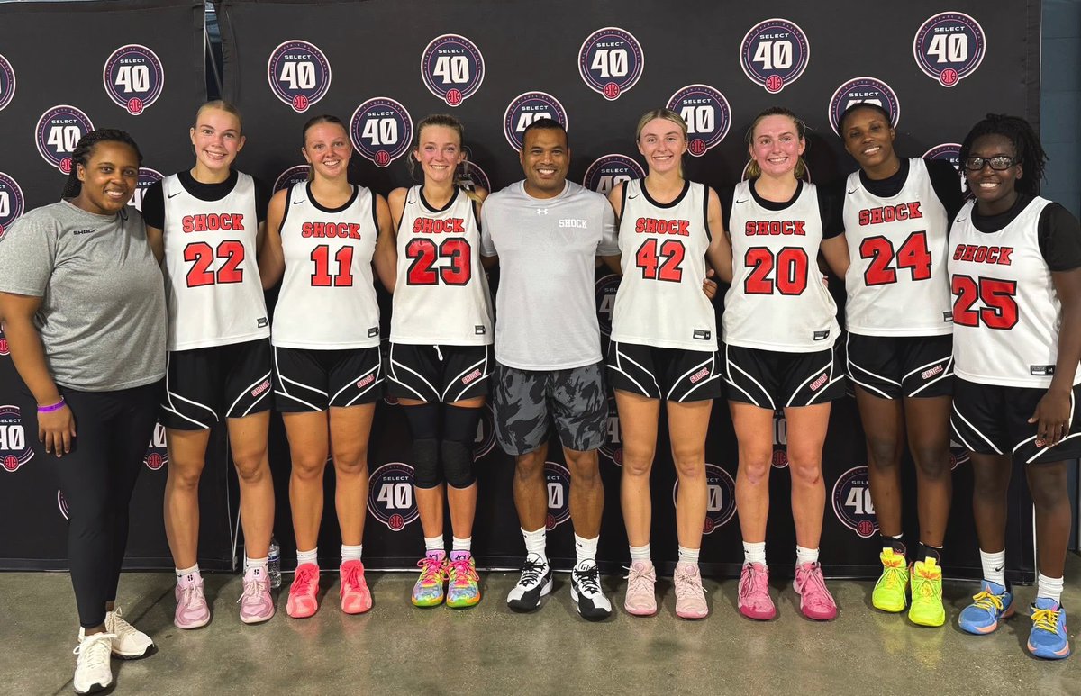 KyleeReiter's tweet image. Thank you AAU basketball for all the memories and experiences made with @Shockhoops. I’m incredibly grateful for my coaches @CoachRubyD and @Coach_Nik15 who have been by my side to motivate me. And thank you to my family for the constant support and belief in me through it all.