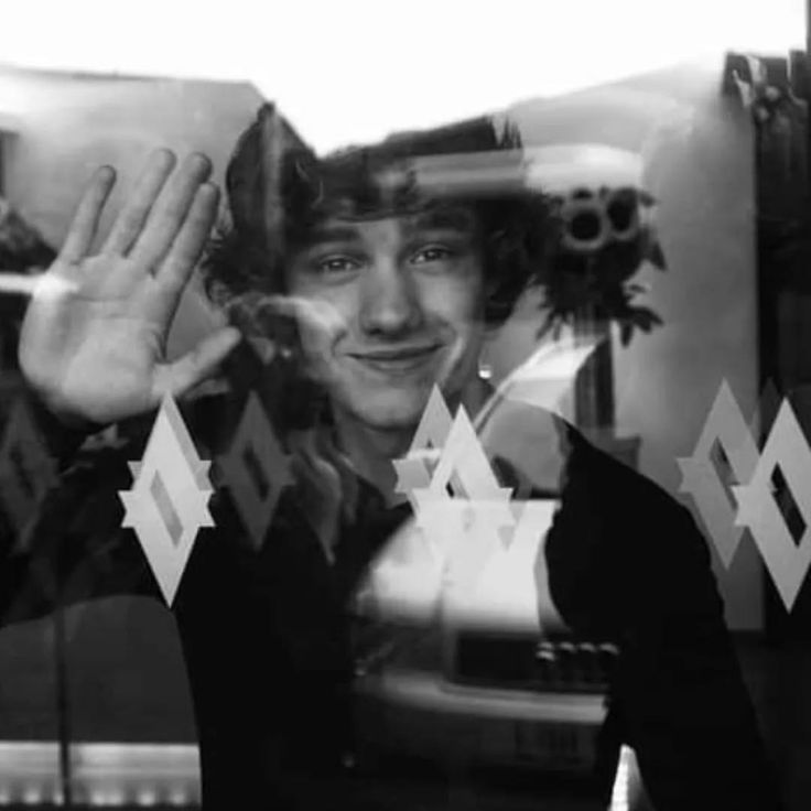 popicewarung's tweet image. guess who's fit into "i want to write you a song" the most? this guy!

#1DRockingAnniversary
#15YearsOfOneDirection #15Yearsof1D