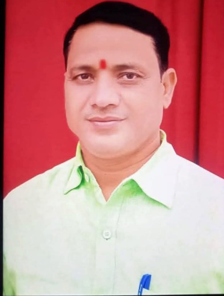 AnilKha89535794's tweet photo. 23-7-25 को आज एक और शिक्षा मित्र साथी बीमारी के कारण असमय काल के गाल में समा गया ,
बलवंत सिंह~प्रा०वि० ऐली परसौली,बेलसर, गोण्डा,
मा०@narendramodiजी
मा०@myogiadityanathजी
शिक्षामित्रों की मौतें पर कुछ तो बोलिए ।
@BJP4India
@rajendradev6
@shivkmishra https://t.co/OkcvyDZBFa